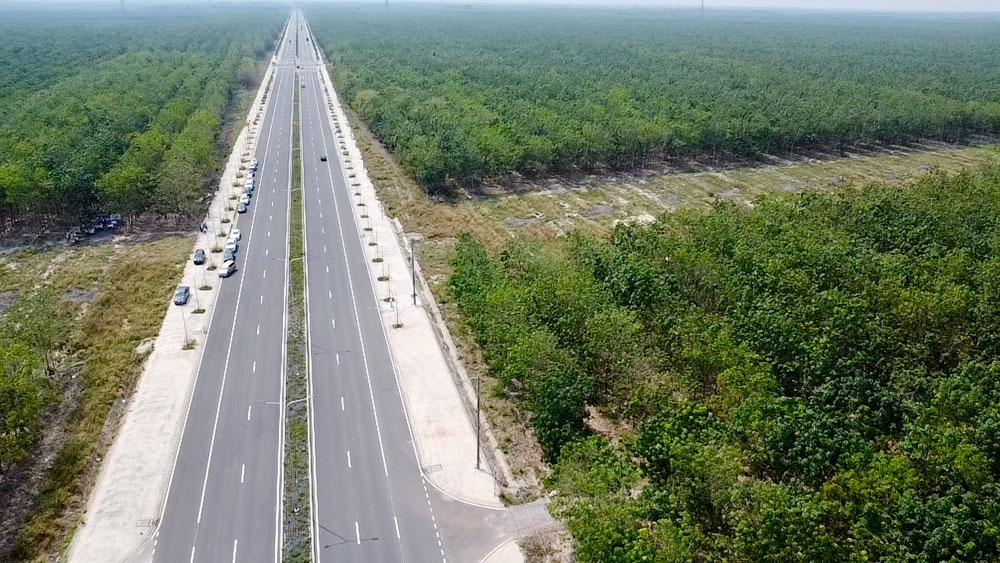 Bình Dương "chạy nước rút" giải phóng mặt bằng cho hai dự án giao thông trọng điểm