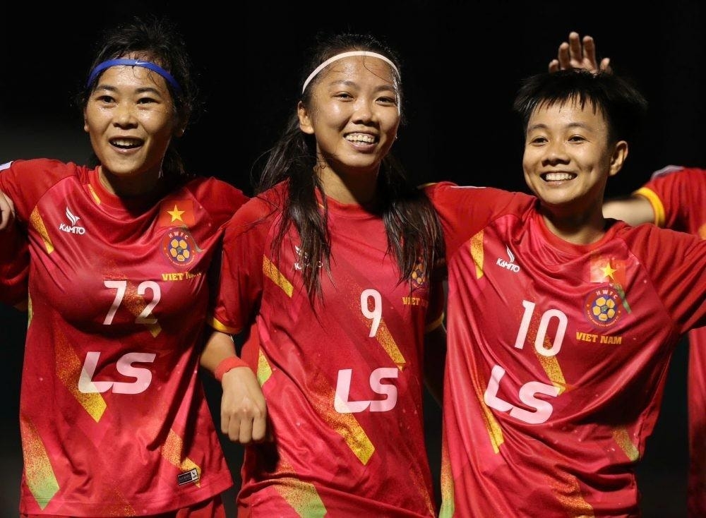 hcm city women s fc depart for afc champions league in china picture 1 hcm city women s fc depart for afc champions league in china picture 1