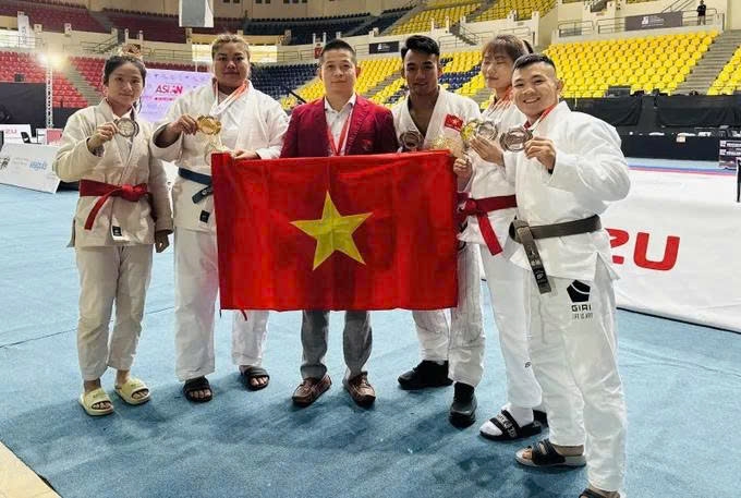 vietnam starts asian jujitsu championships with two golds picture 1 vietnam starts asian jujitsu championships with two golds picture 1