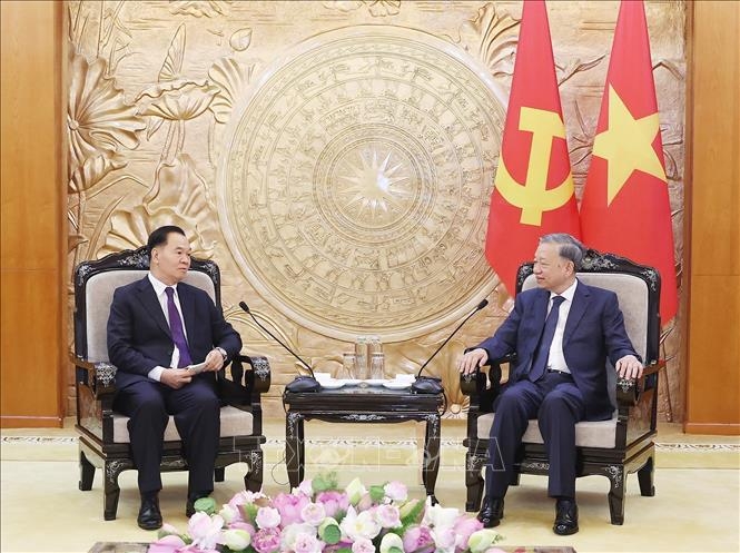 tổng bí thư tô lâm tiếp chánh văn phòng trung ương Đảng nhân dân cách mạng lào hình ảnh 3 tong bi thu to lam tiep chanh van phong trung uong Dang nhan dan cach mang lao hinh anh 3