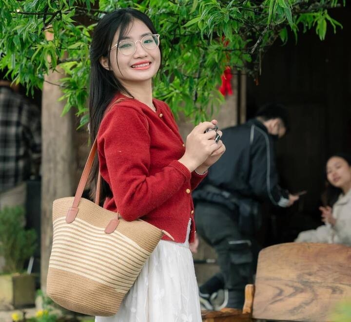 co gai gen z gay sot mang gay sot vi 500.000 dong nau cho 4 nguoi an ca tuan hinh anh 5