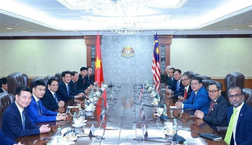 pm pham minh chinh meets speaker of malaysian house of representatives picture 2 pm pham minh chinh meets speaker of malaysian house of representatives picture 2
