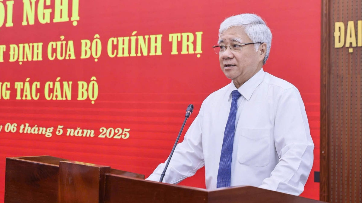 Ong nguyen thai hoc giu chuc pho bi thu Dang uy mttq, cac doan the trung uong hinh anh 2