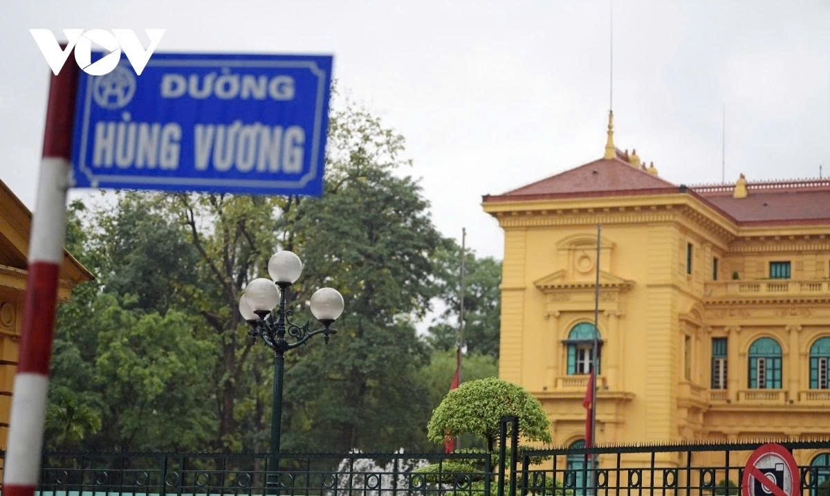 flags lowered to half-mast nationwide for former president tran duc luong picture 15 flags lowered to half-mast nationwide for former president tran duc luong picture 15
