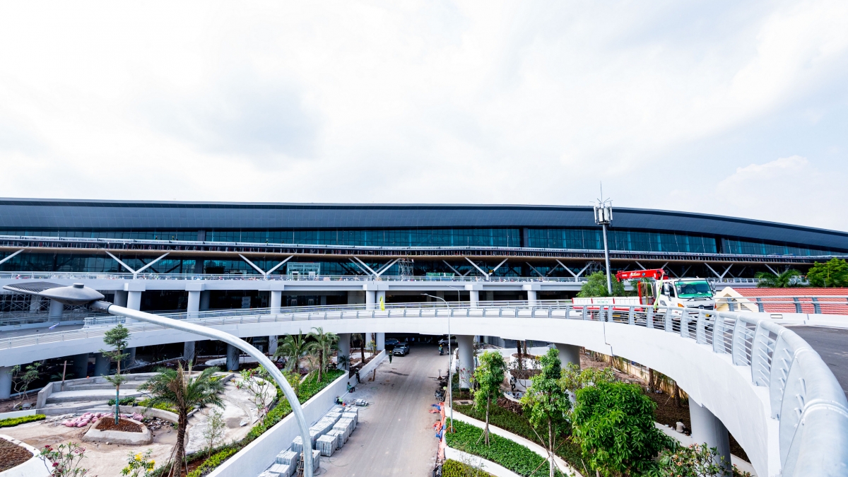chủ đầu tư nói gì về việc nhà ga t3 tân sơn nhất bị dột hình ảnh 2 chu dau tu noi gi ve viec nha ga t3 tan son nhat bi dot hinh anh 2