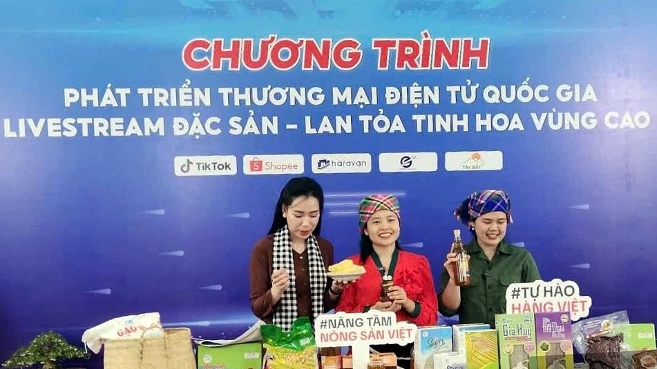 tăng sức tiêu thụ sản phẩm vùng trung du và miền núi qua thương mại điện tử hình ảnh 1 tang suc tieu thu san pham vung trung du va mien nui qua thuong mai dien tu hinh anh 1