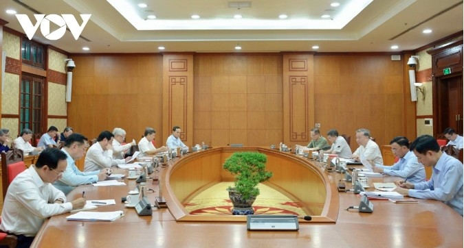 party chief chairs meeting on public consultation for 2013 constitution revision picture 2