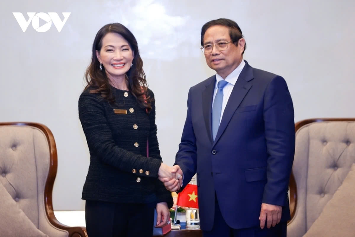 pm hosts leaders of seven thai leading corporations picture 1 pm hosts leaders of seven thai leading corporations picture 1