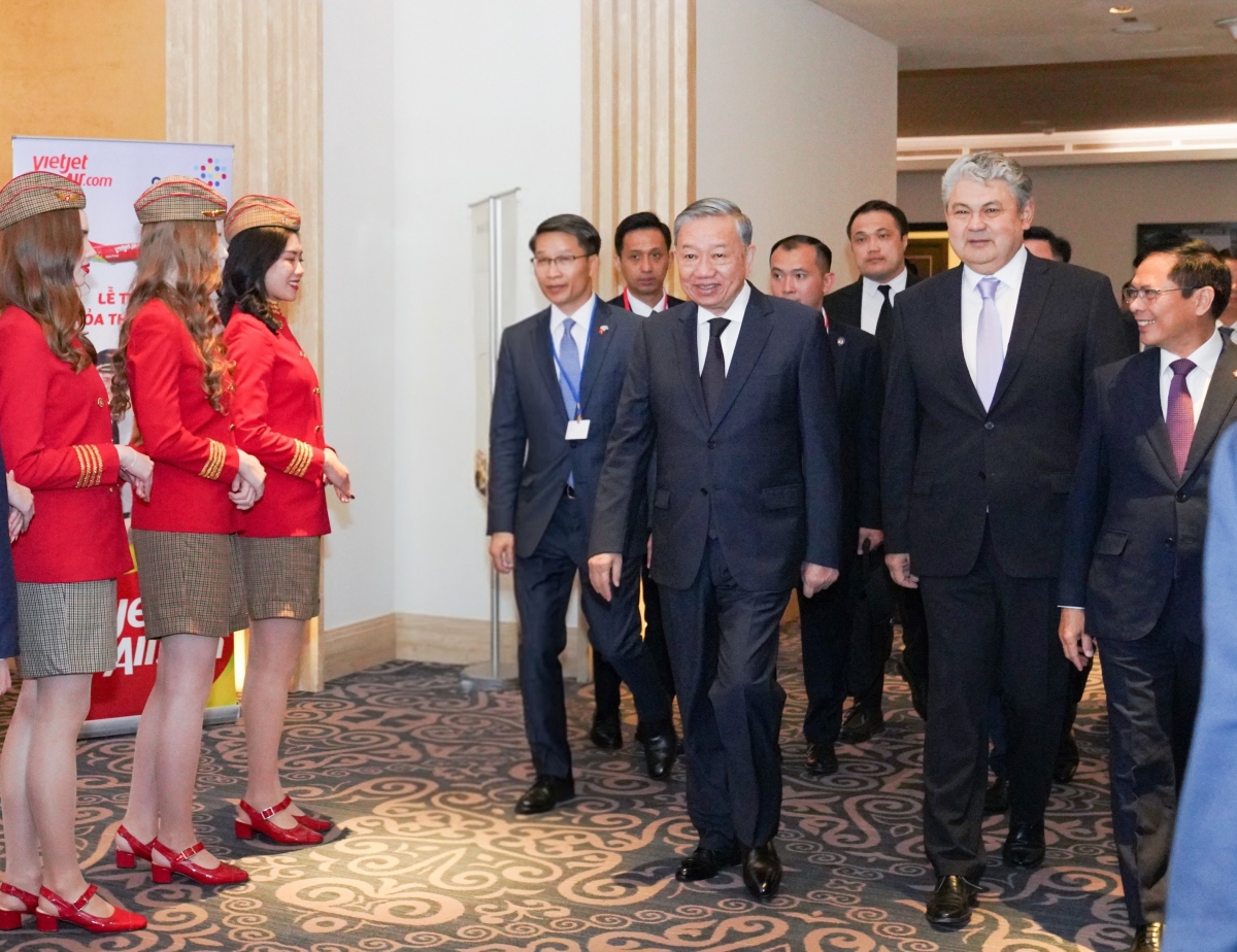 vietjet ra mắt hãng hàng không vietjet qazaqstan hình ảnh 1 vietjet ra mat hang hang khong vietjet qazaqstan hinh anh 1
