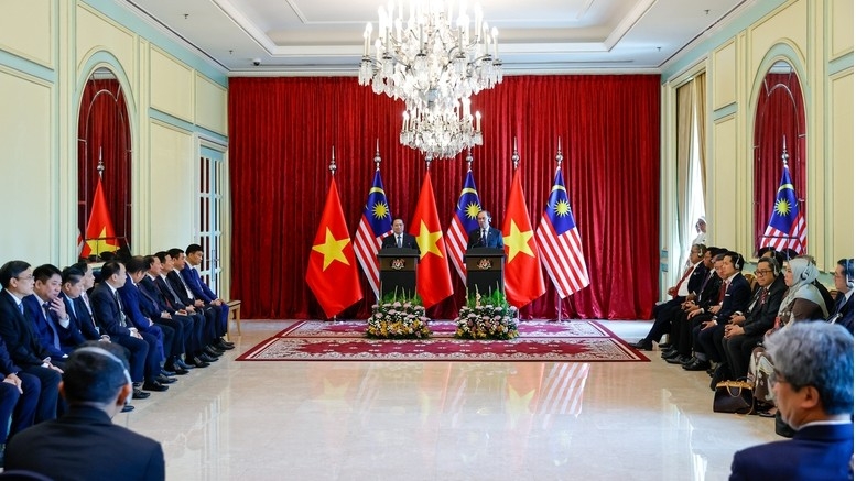 government leaders agree on us 20 billion trade target for vietnam-malaysia partnership picture 4 government leaders agree on us 20 billion trade target for vietnam-malaysia partnership picture 4