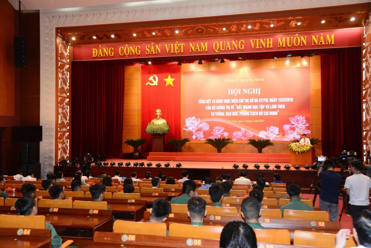 Dua viec hoc va lam theo bac tro thanh phong trao thi dua sau rong hieu qua hinh anh 1