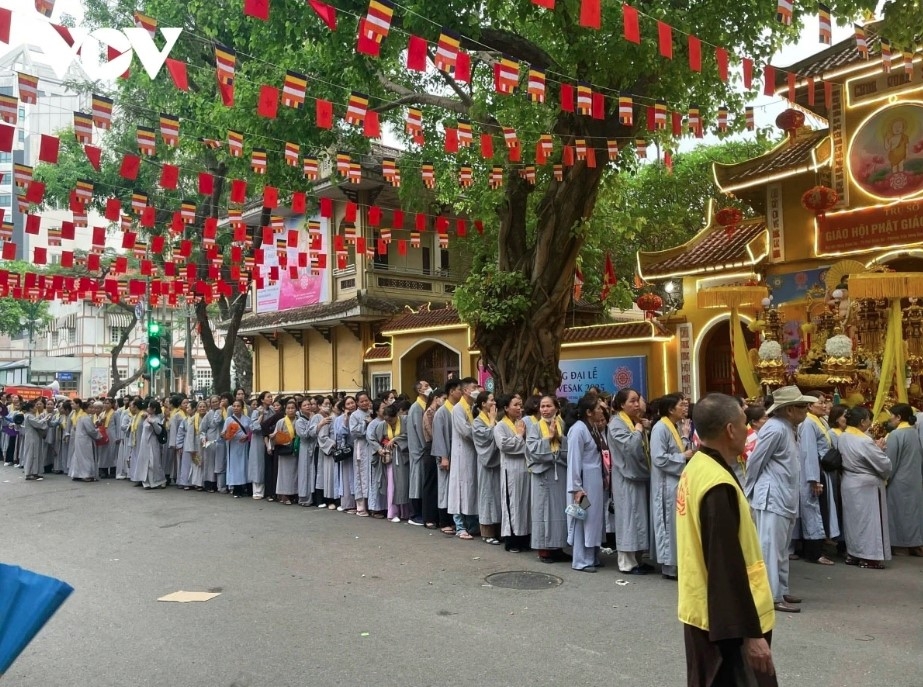 india extends display of lord buddha s sarira in vietnam picture 1 india extends display of lord buddha s sarira in vietnam picture 1