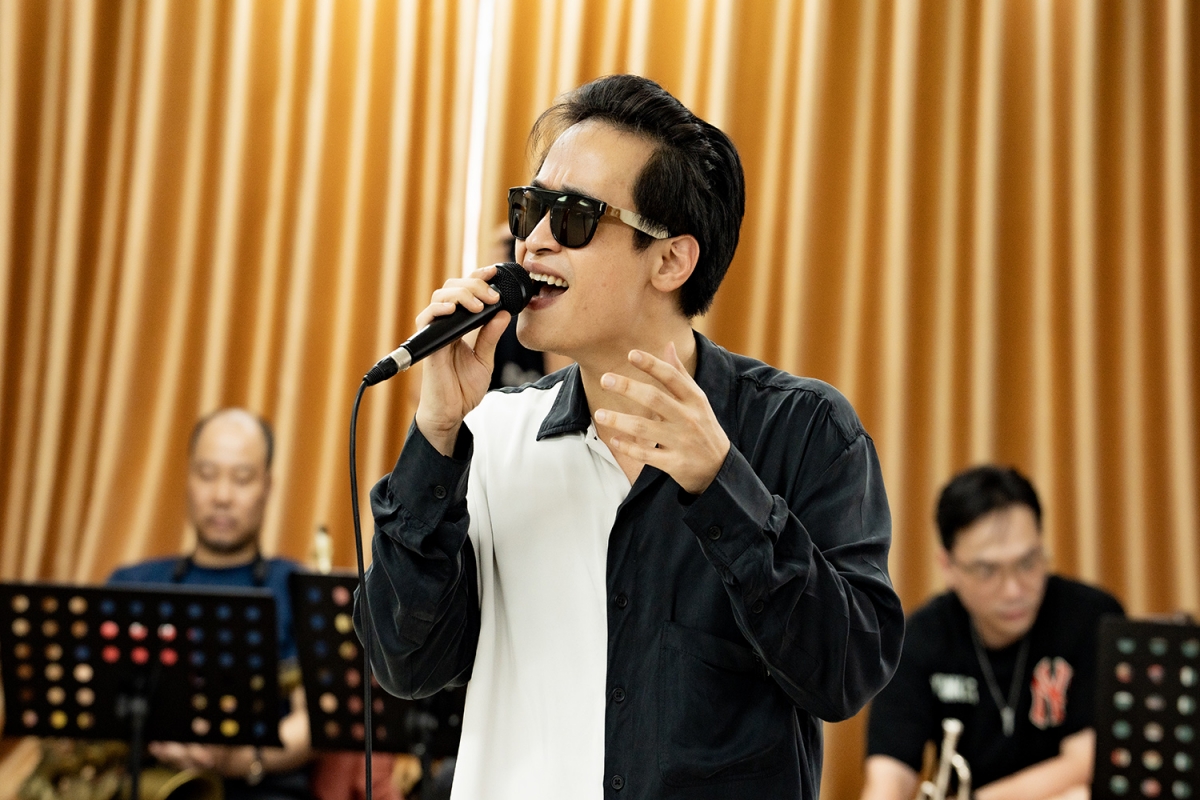 ha anh tuan, Den, vu cat tuong gap rut luyen tap cho dem nhac forestival hinh anh 1 ha anh tuan, Den, vu cat tuong gap rut luyen tap cho dem nhac forestival hinh anh 1
