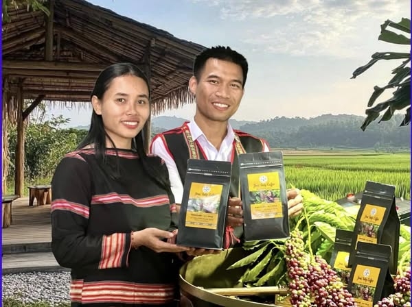 thanh niên jarai học theo lời bác, đưa buôn làng phát triển hình ảnh 3 thanh nien jarai hoc theo loi bac, dua buon lang phat trien hinh anh 3