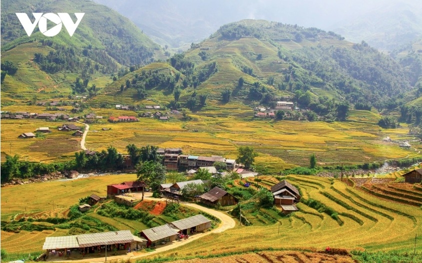 british journalist highlights why vietnam outshines thailand as travel destination picture 1 british journalist highlights why vietnam outshines thailand as travel destination picture 1