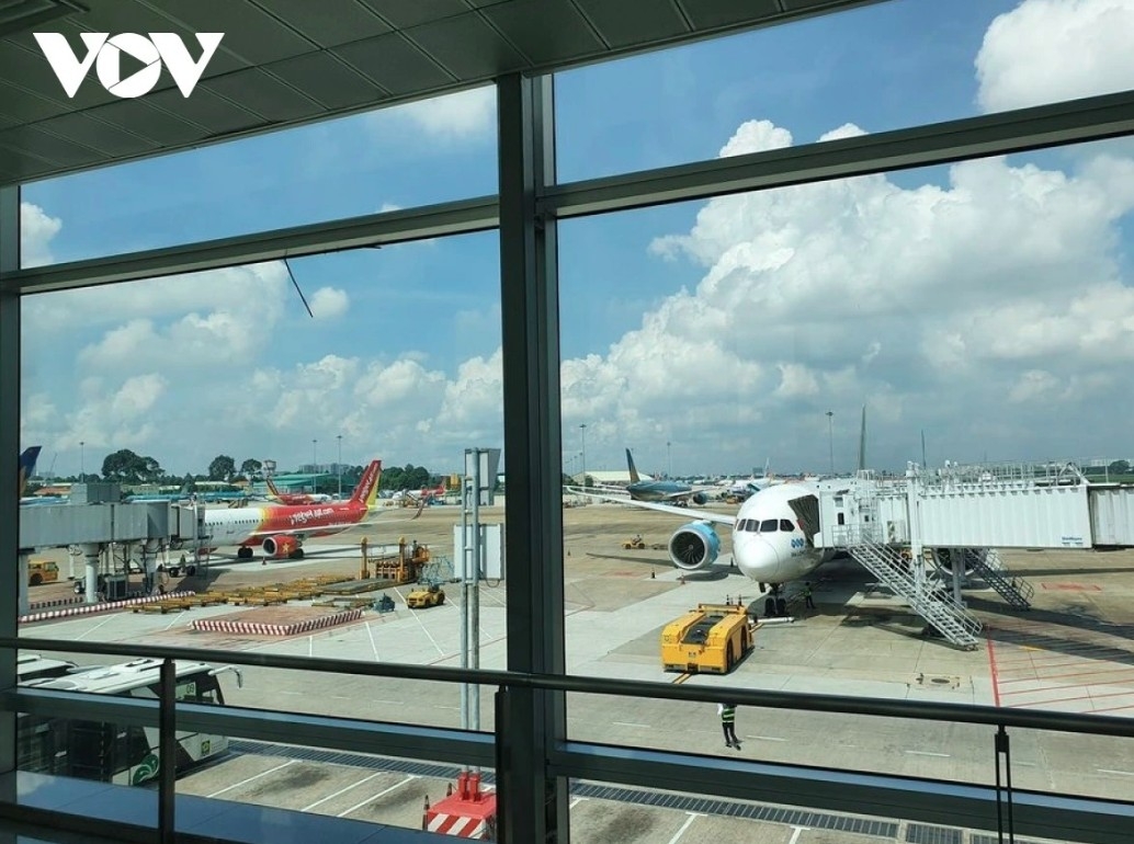 vietnam sees strong air passenger market growth in asia-pacific picture 1