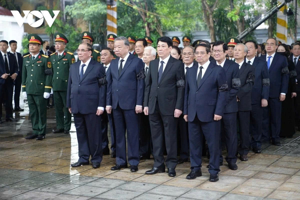 state funeral held for former president tran duc luong picture 3