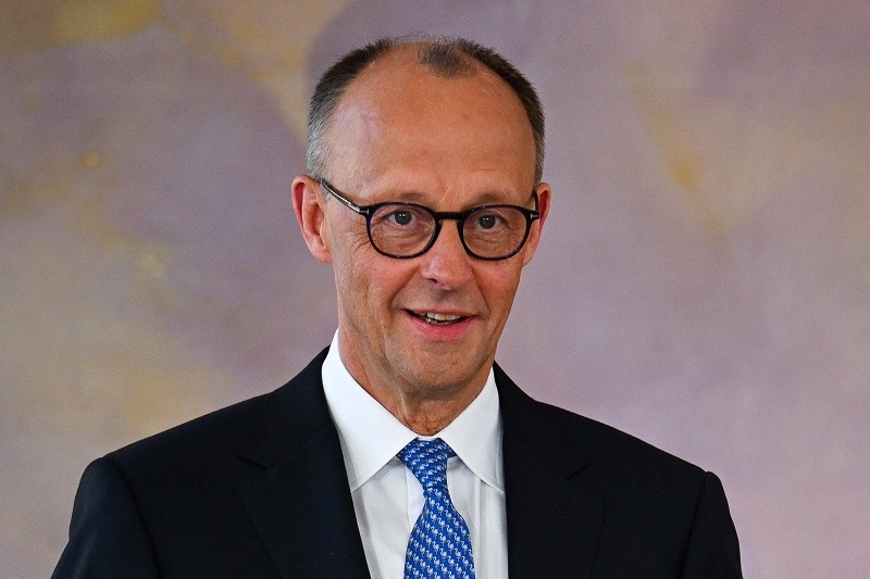 Ông friedrich merz tuyên thệ nhậm chức, chính thức trở thành thủ tướng Đức hình ảnh 1 Ong friedrich merz tuyen the nham chuc, chinh thuc tro thanh thu tuong Duc hinh anh 1