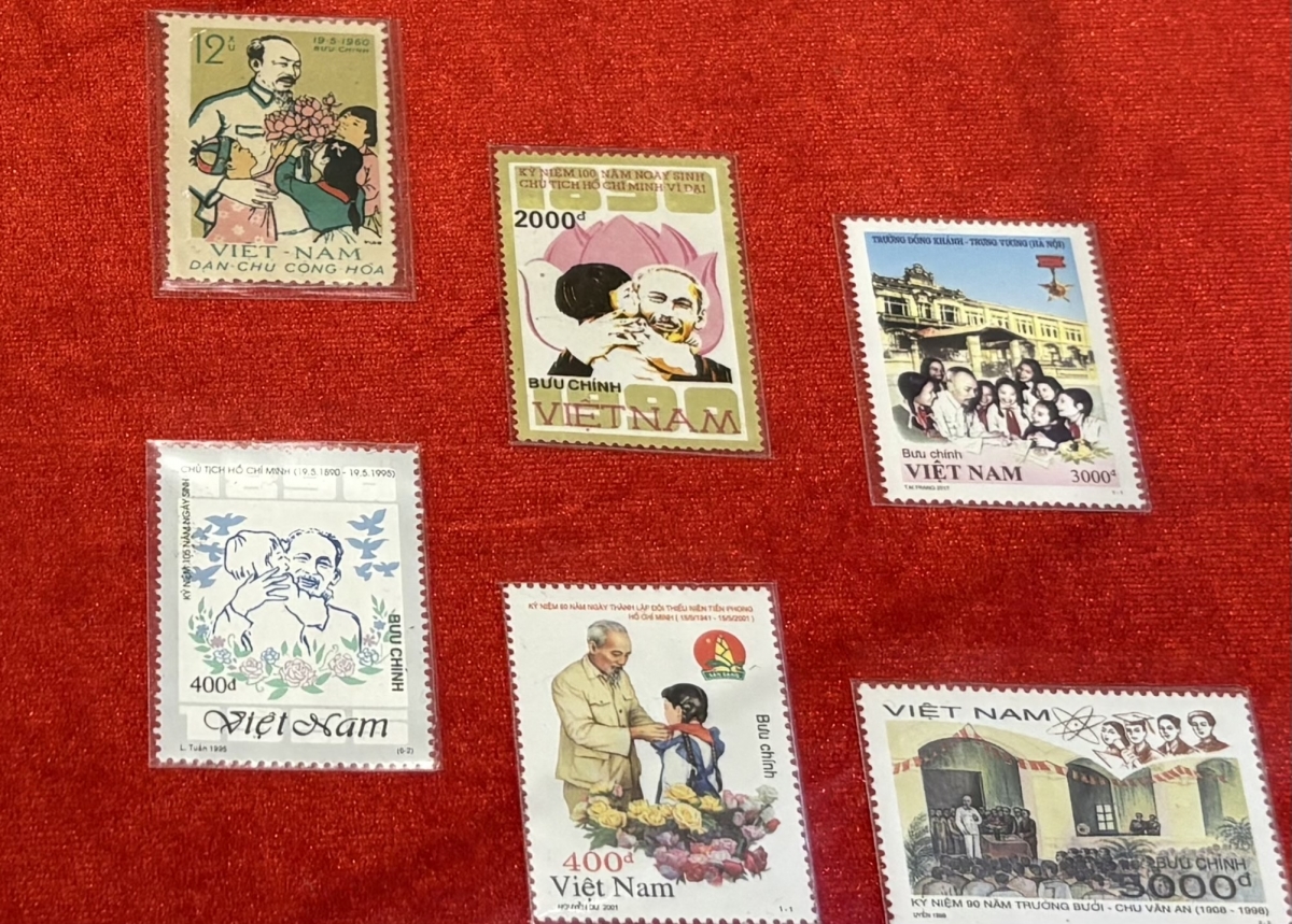 trưng bày tem, bưu ảnh về chủ tịch hồ chí minh hình ảnh 3 trung bay tem, buu anh ve chu tich ho chi minh hinh anh 3
