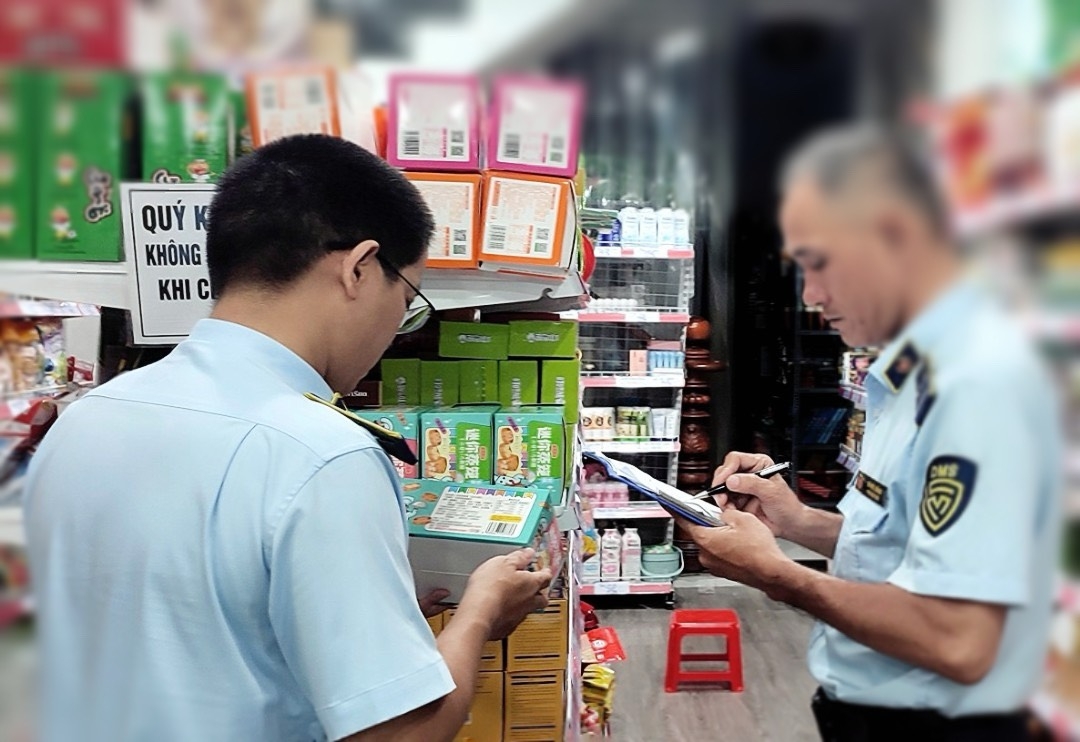 nhiều thủ đoạn tinh vi, nguy hiểm trong sản xuất, buôn bán thuốc giả hình ảnh 1 nhieu thu doan tinh vi, nguy hiem trong san xuat, buon ban thuoc gia hinh anh 1