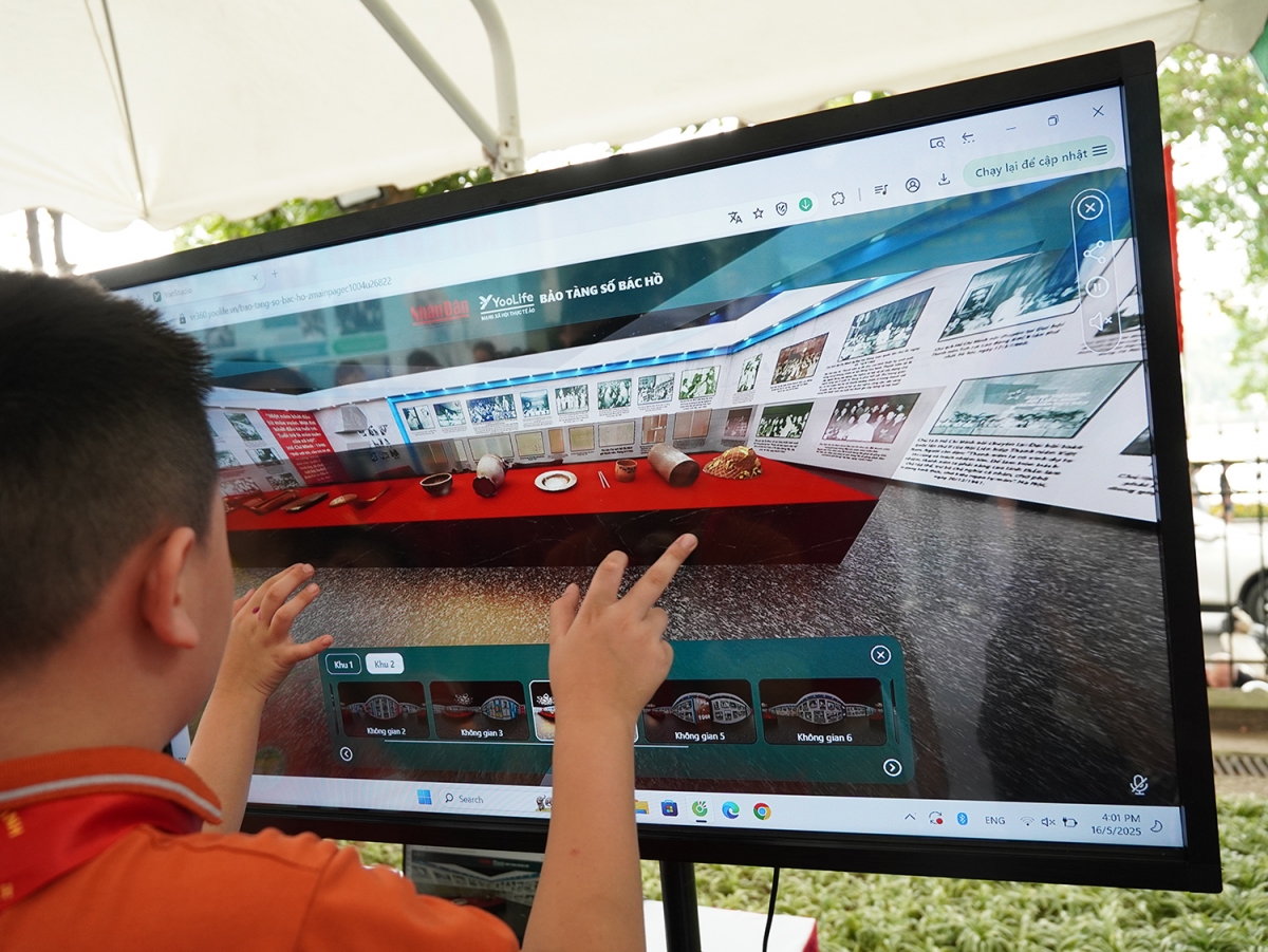 báo nhân dân trưng bày hàng trăm tư liệu quý về chủ tịch hồ chí minh hình ảnh 4 bao nhan dan trung bay hang tram tu lieu quy ve chu tich ho chi minh hinh anh 4