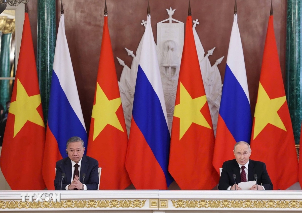 tổng bí thư tô lâm hội đàm với tổng thống nga vladimir putin hình ảnh 3 tong bi thu to lam hoi dam voi tong thong nga vladimir putin hinh anh 3