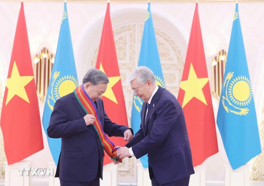 ការងាររបស់អគ្គលេខាធិការ ជំពូកថ្មីក្នុងទំនាក់ទំនងជាមួយប្រទេសជិតខាង រូបភាព ៣