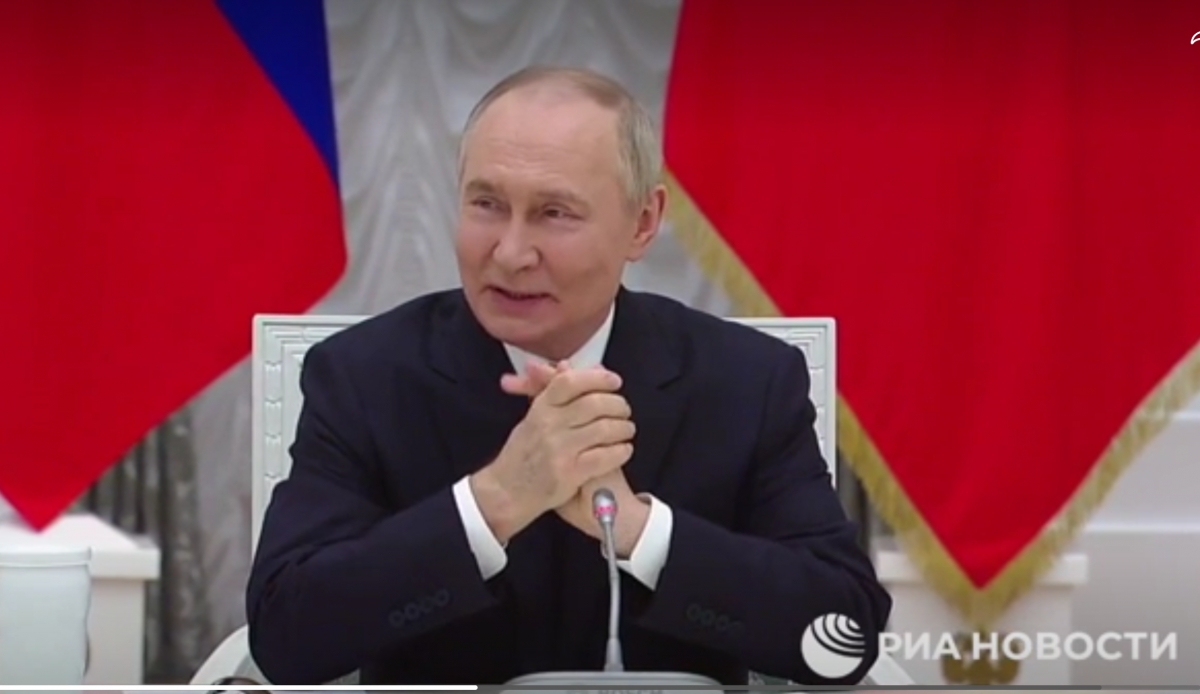 tổng thống nga vladimir putin họp với giới doanh nghiệp tại Điện kremlin hình ảnh 1 tong thong nga vladimir putin hop voi gioi doanh nghiep tai Dien kremlin hinh anh 1