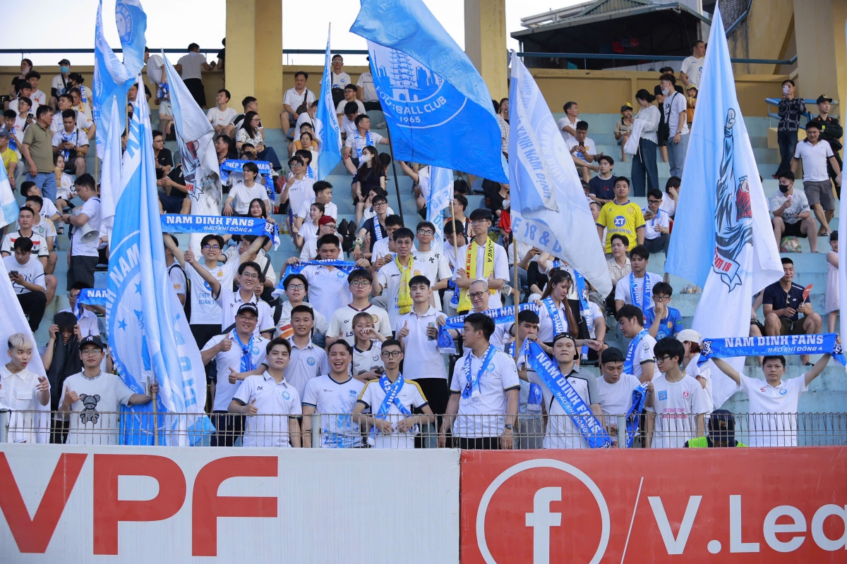 kết quả vòng 21 v-league 2024 2025 nam Định thắng đậm hà nội fc hình ảnh 16 ket qua vong 21 v-league 2024 2025 nam Dinh thang dam ha noi fc hinh anh 16