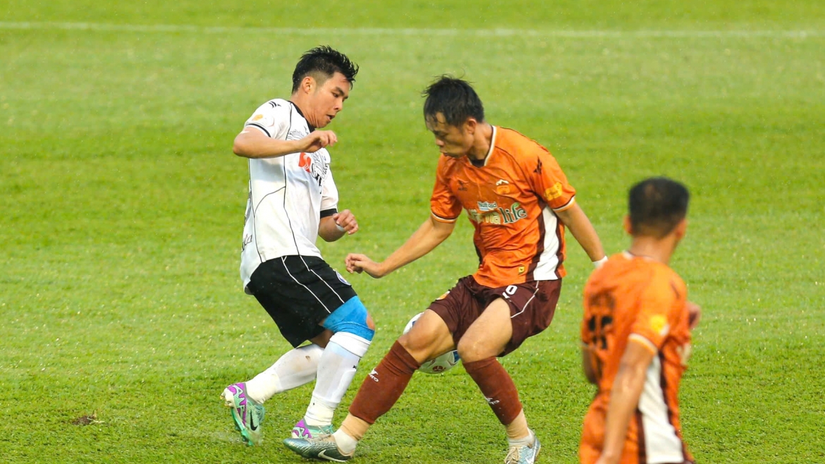 ket qua vong 24 v-league 2024 2025 hagl hoa kich tinh Da nang hinh anh 11