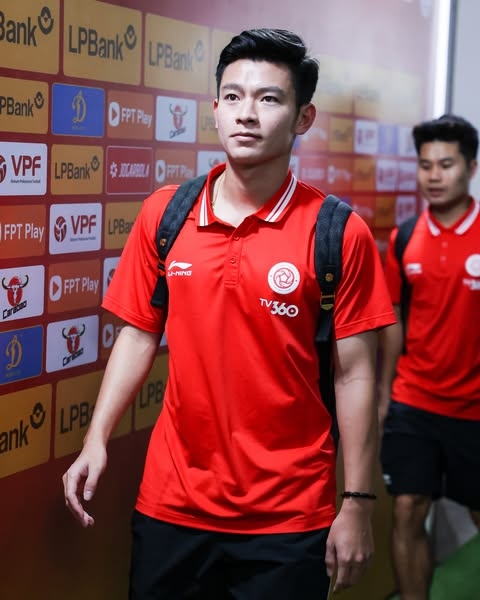ket qua v-league hom nay 11 5 hagl bat ngo danh bai the cong viettel hinh anh 4