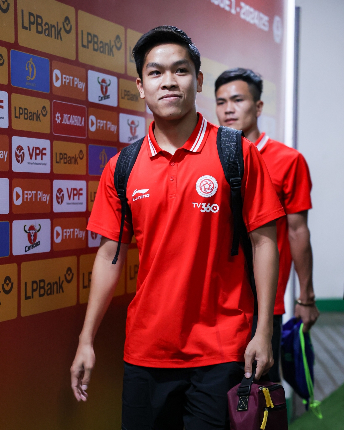 ket qua v-league hom nay 11 5 hagl bat ngo danh bai the cong viettel hinh anh 6