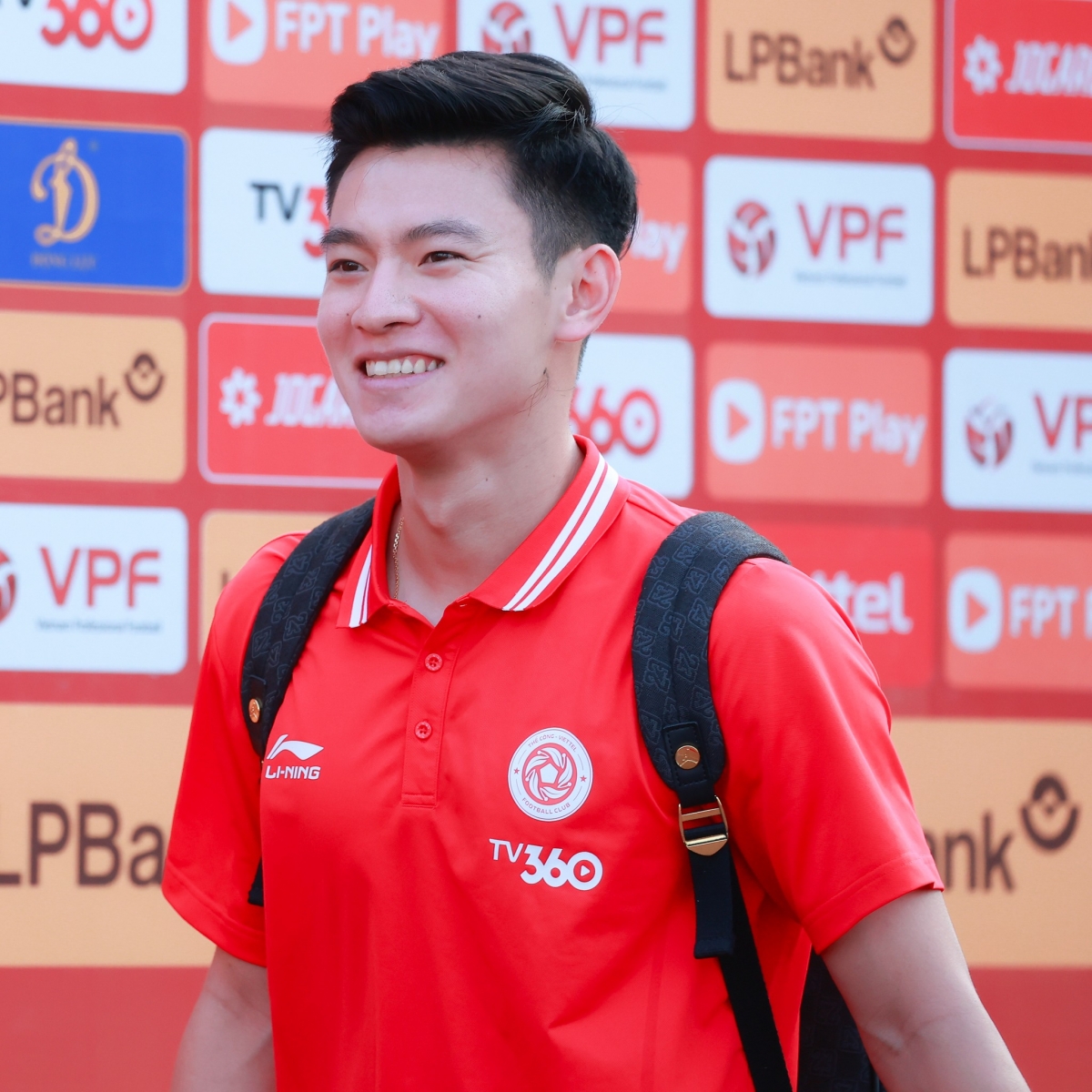 ket qua vong 21 v-league hlv popov giup the cong viettel thang 6-0 Da nang hinh anh 17