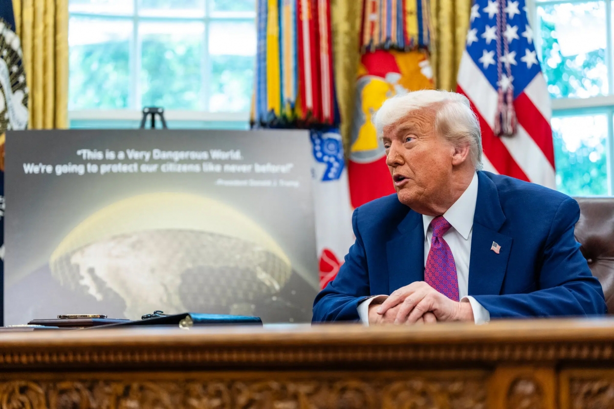 Ông trump đưa ra 2 cách để canada tham gia hệ thống vòm vàng hình ảnh 1 Ong trump dua ra 2 cach de canada tham gia he thong vom vang hinh anh 1