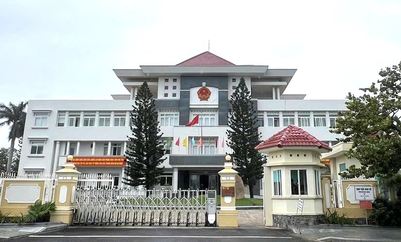 lái xe ubnd tỉnh phú yên nghỉ hưu trước tuổi được nhận hơn 1,3 tỷ đồng hình ảnh 1 lai xe ubnd tinh phu yen nghi huu truoc tuoi duoc nhan hon 1,3 ty dong hinh anh 1