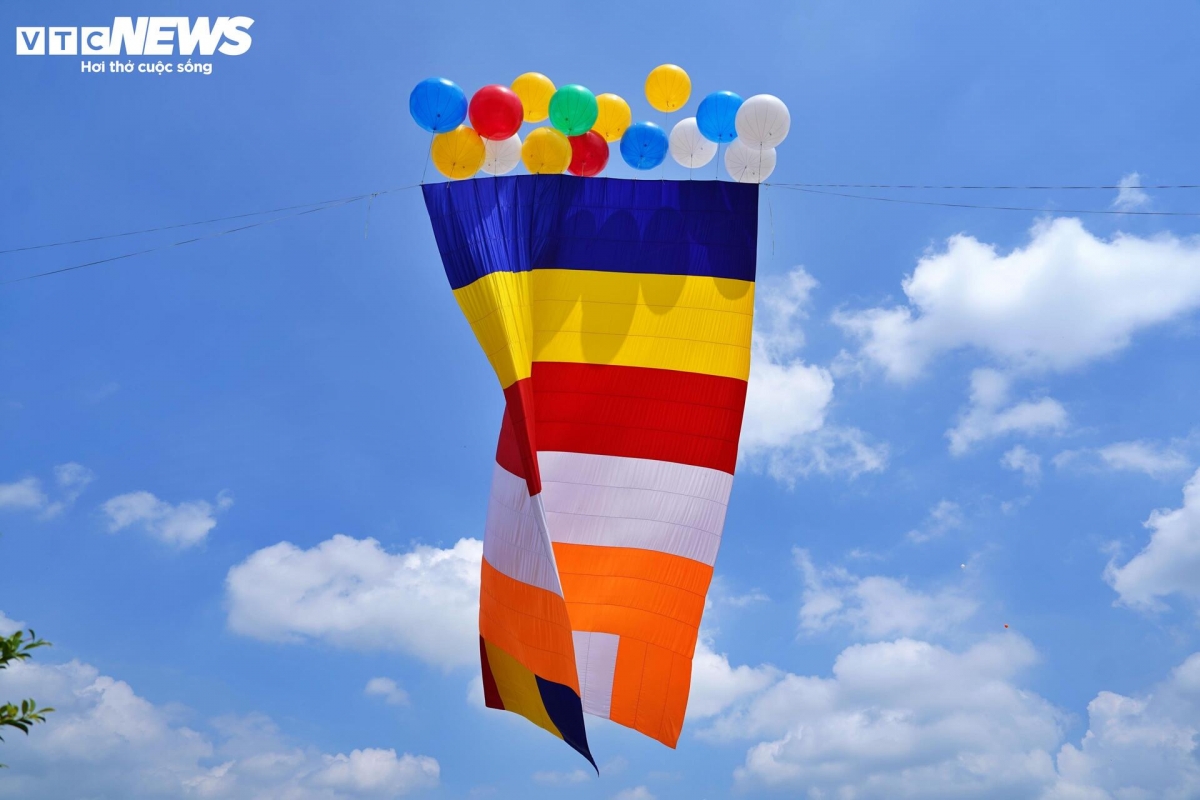 buddhist flag-hoisting ceremony at un vesak 2025 celebration picture 1