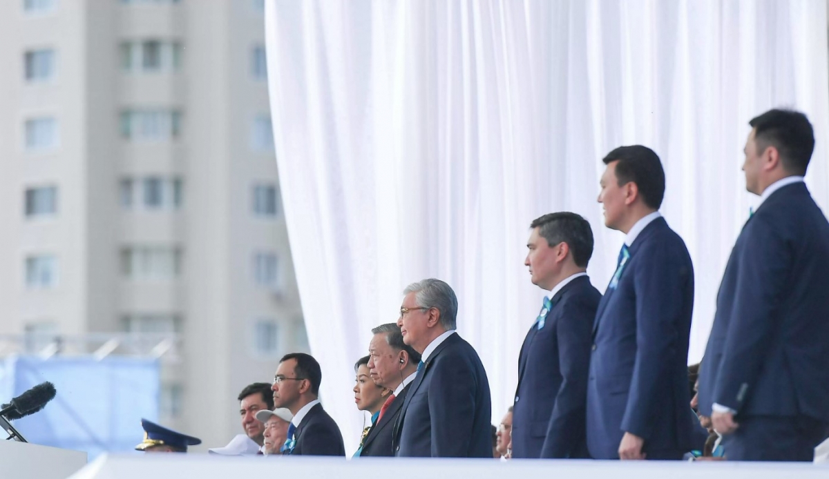 party leader attends military parade marking 80 years of victory over fascism in kazakhstan picture 3