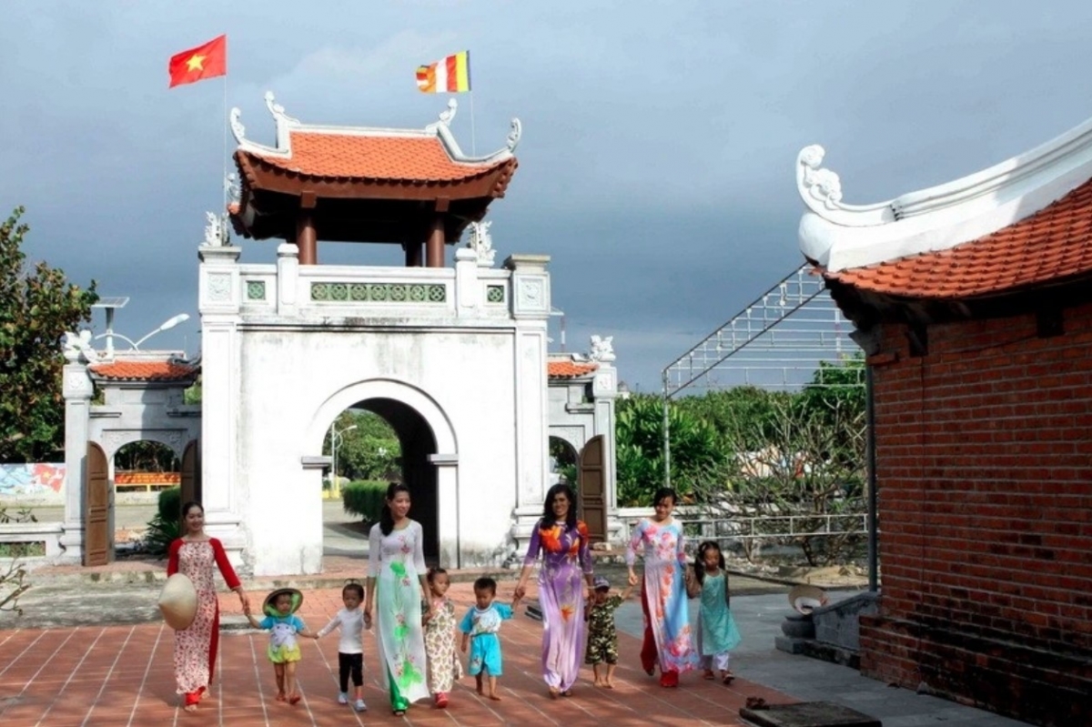 vietnamese pagodas featured in photo exhibition during un day of vesak 2025 picture 5 vietnamese pagodas featured in photo exhibition during un day of vesak 2025 picture 5