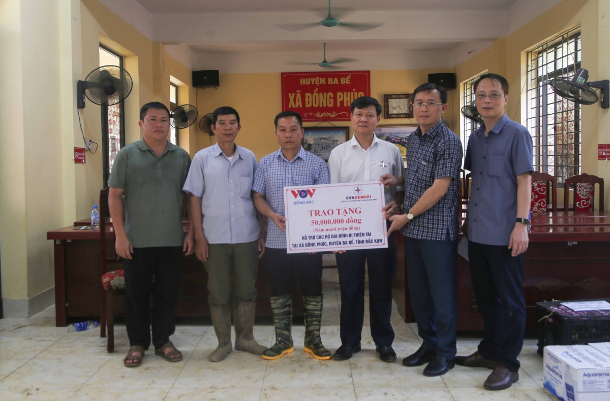 Chung tay hỗ trợ đồng bào vùng thiên tai Bắc Kạn sớm ổn định cuộc sống