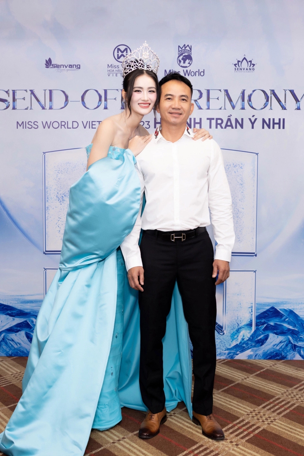 sao việt 30 5 bố Ý nhi động viên con gái trước thềm chung kết miss world hình ảnh 1 sao viet 30 5 bo Y nhi dong vien con gai truoc them chung ket miss world hinh anh 1