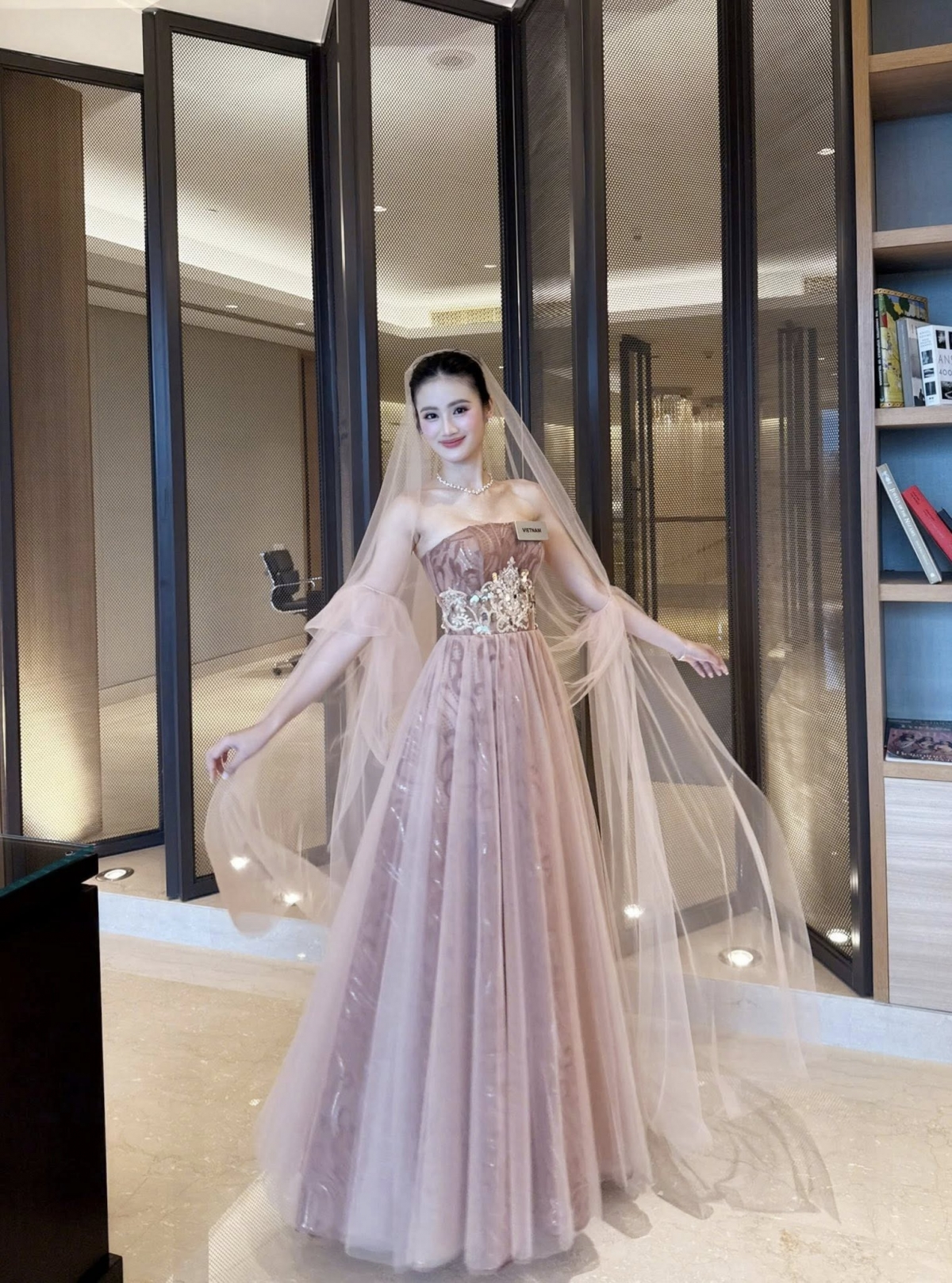 thành tích mới của Ý nhi trước chung kết miss world hình ảnh 2 thanh tich moi cua Y nhi truoc chung ket miss world hinh anh 2