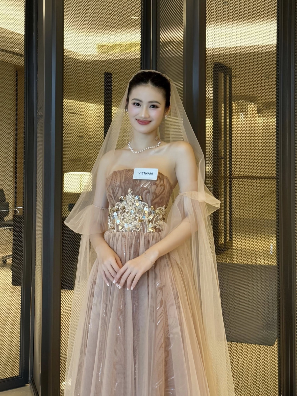 thành tích mới của Ý nhi trước chung kết miss world hình ảnh 1 thanh tich moi cua Y nhi truoc chung ket miss world hinh anh 1