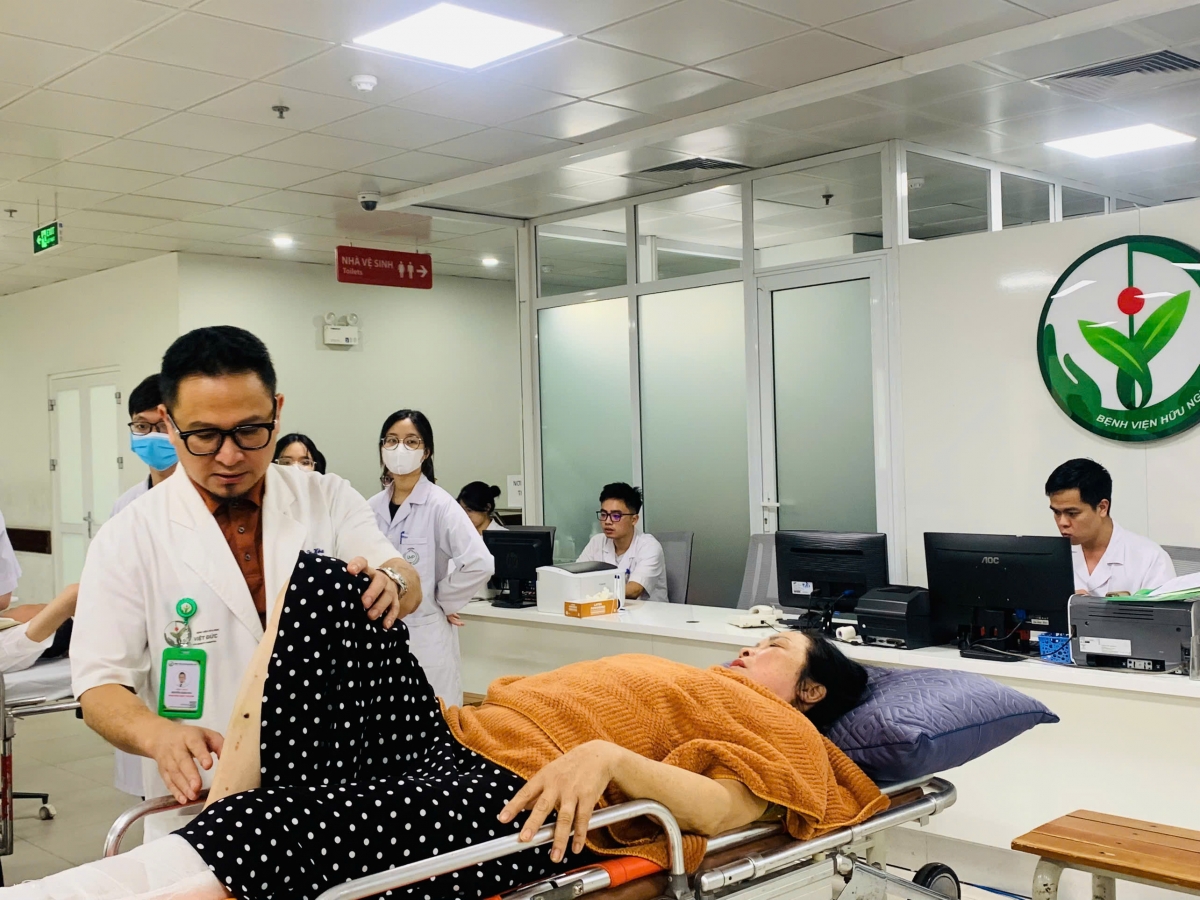 Hơn 243 nghìn người khám, cấp cứu trong 5 ngày nghỉ lễ