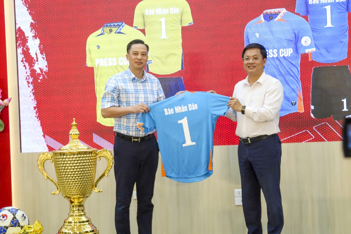 8 đội bóng tranh tài tại vòng chung kết Press Cup 2025