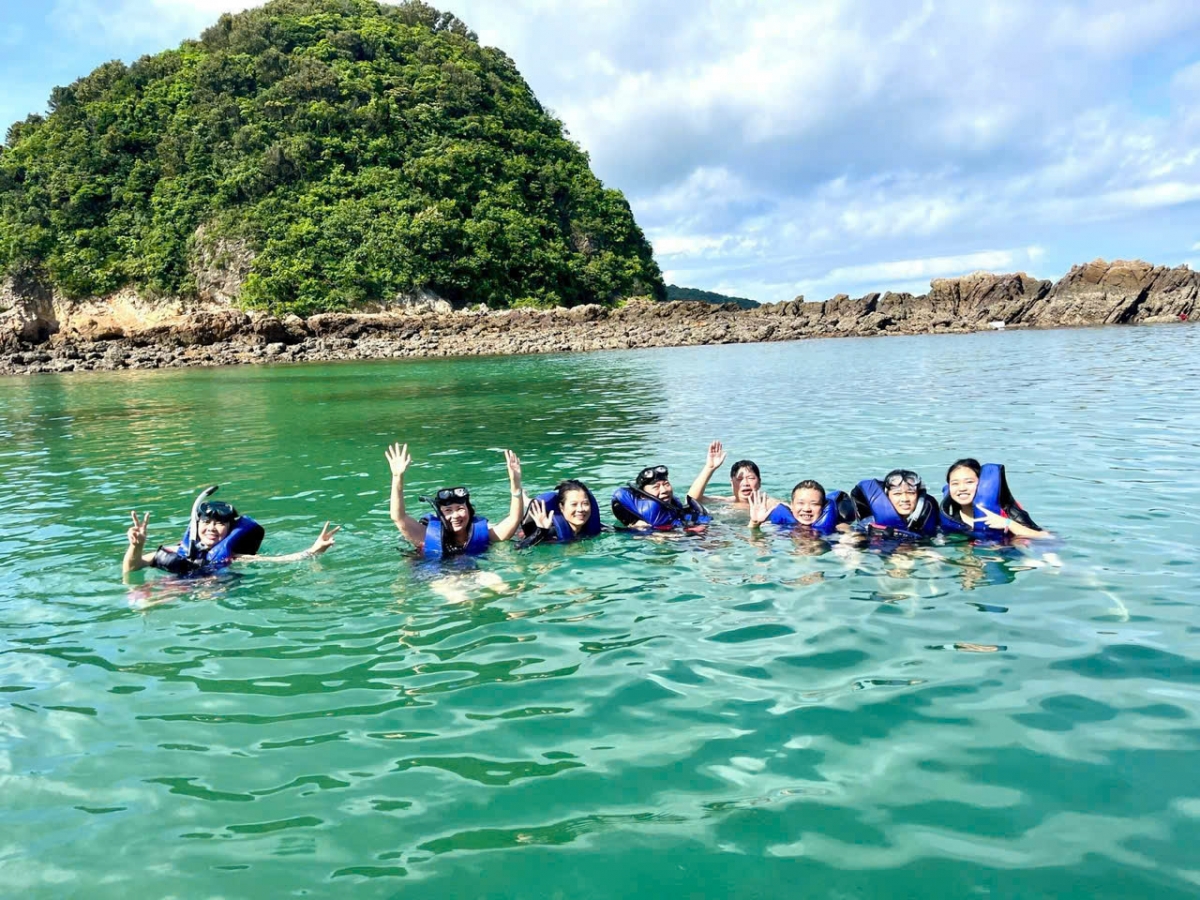 co to Diem den xanh day trai nghiem giua long vinh bac bo hinh anh 5 co to Diem den xanh day trai nghiem giua long vinh bac bo hinh anh 5