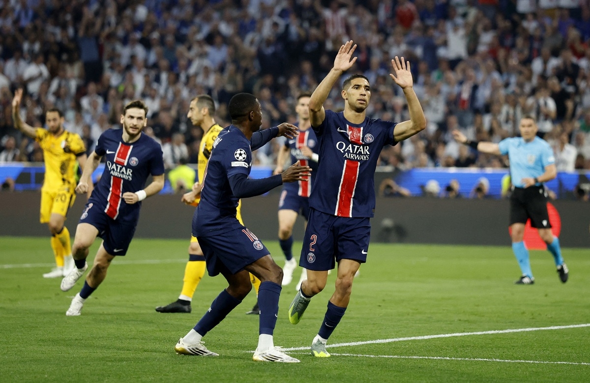 khoảnh khắc psg nâng cao chức vô địch cúp c1 châu Âu 2024 2025 hình ảnh 2 khoanh khac psg nang cao chuc vo dich cup c1 chau Au 2024 2025 hinh anh 2