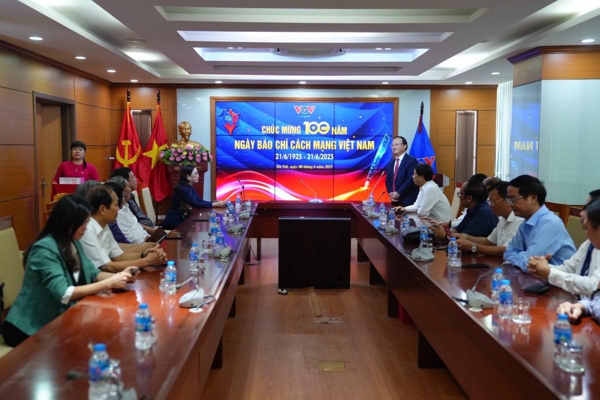 vov gặp mặt nhân kỷ niệm 100 năm ngày báo chí cách mạng việt nam hình ảnh 5 vov gap mat nhan ky niem 100 nam ngay bao chi cach mang viet nam hinh anh 5