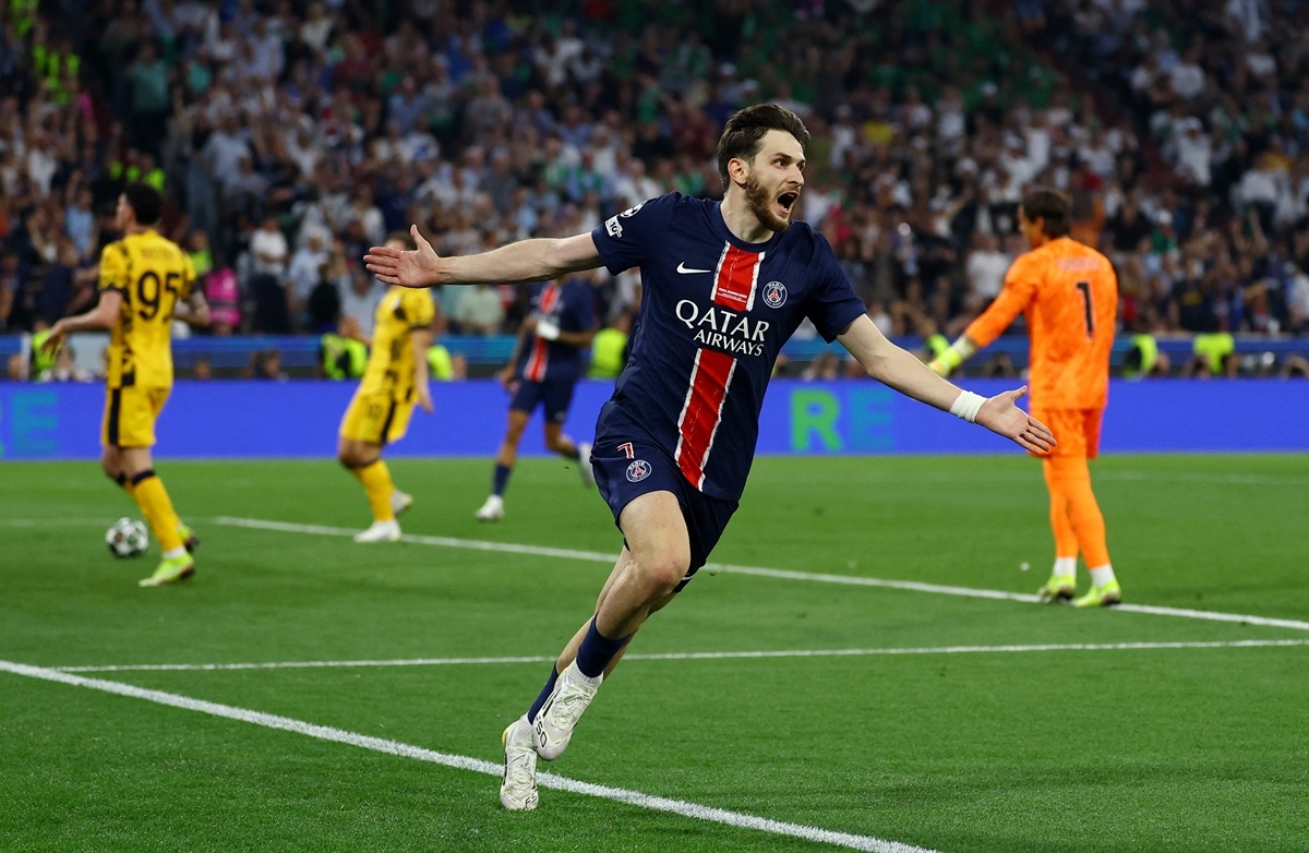 khoảnh khắc psg nâng cao chức vô địch cúp c1 châu Âu 2024 2025 hình ảnh 5 khoanh khac psg nang cao chuc vo dich cup c1 chau Au 2024 2025 hinh anh 5