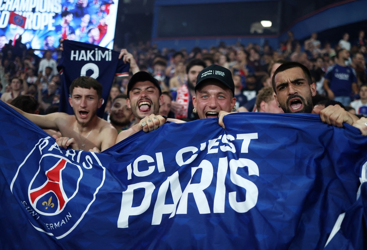 khoảnh khắc psg nâng cao chức vô địch cúp c1 châu Âu 2024 2025 hình ảnh 9 khoanh khac psg nang cao chuc vo dich cup c1 chau Au 2024 2025 hinh anh 9