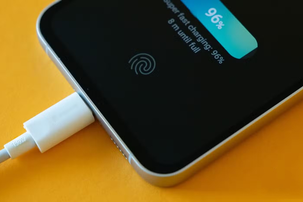 cap usb-c tac dong den toc do sac dien thoai nhu the nao hinh anh 1